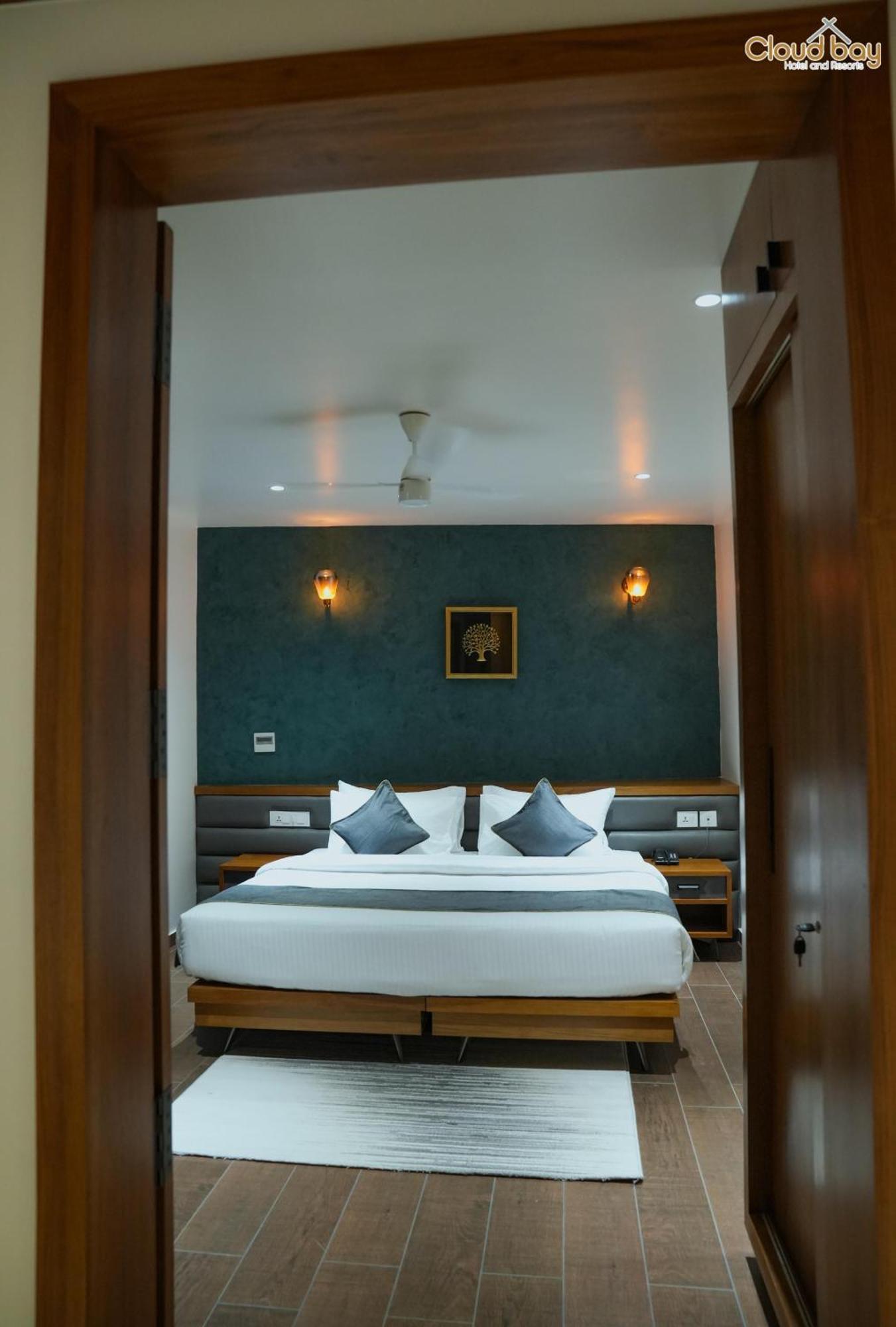 Hotel Cloud Bay Manjeri Extérieur photo