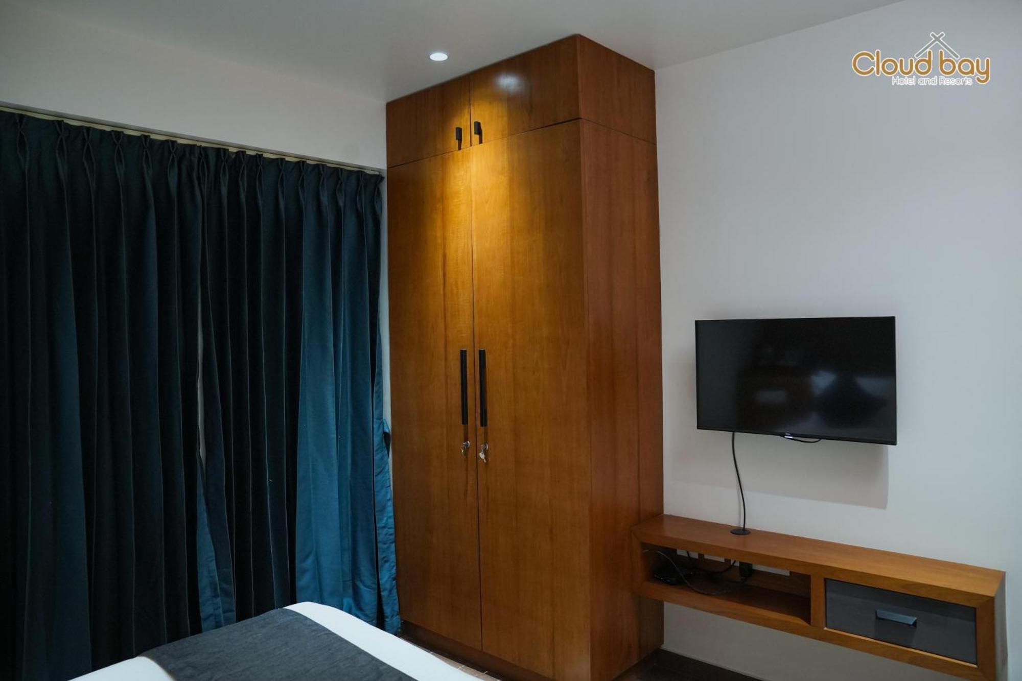 Hotel Cloud Bay Manjeri Extérieur photo